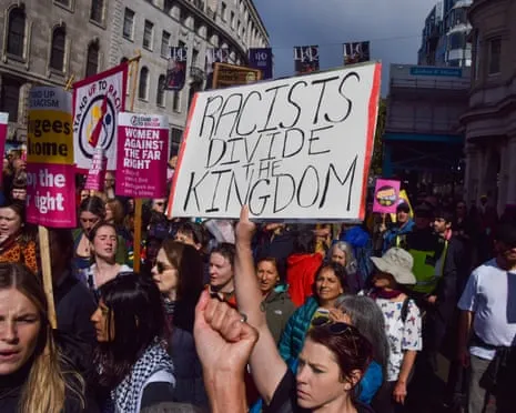 Britain Confronts 'Fight of Modern History' Following Far-Right Rally, Declares Keir Starmer